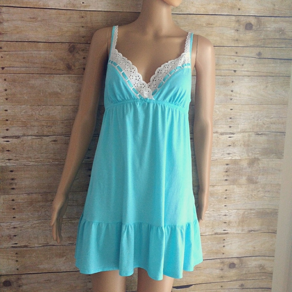 Victoria's Secret Chemise Medium